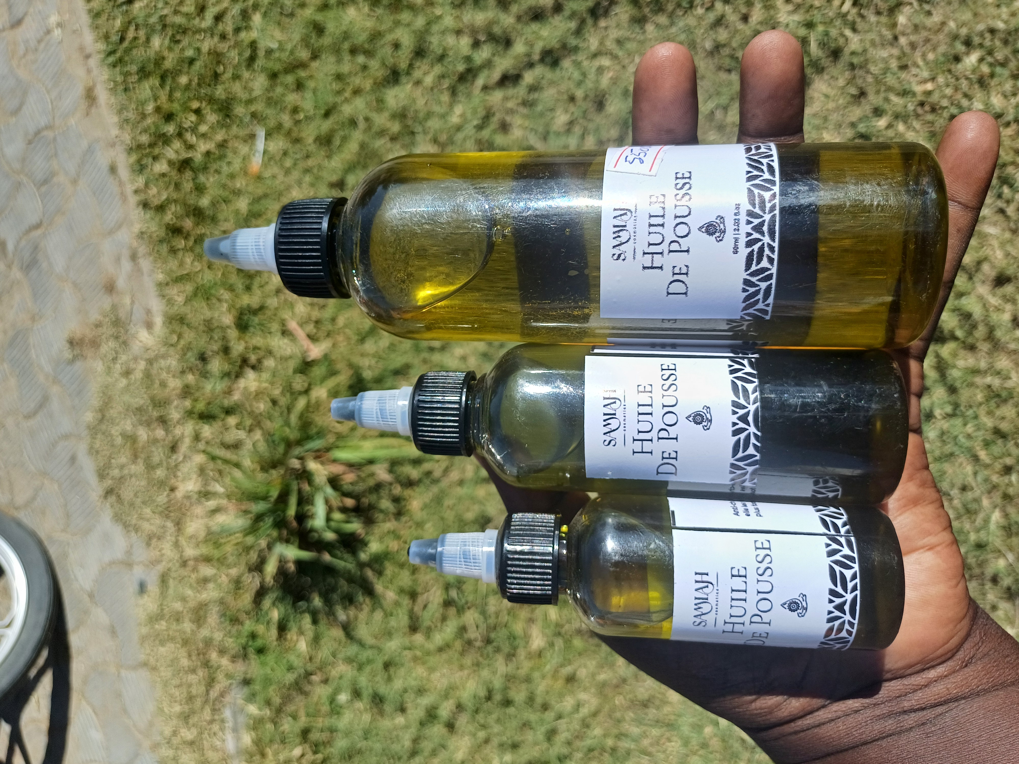 Huile de pousse capillaire